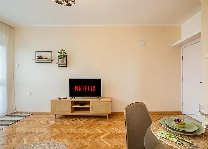 Bella 2Br Apartment